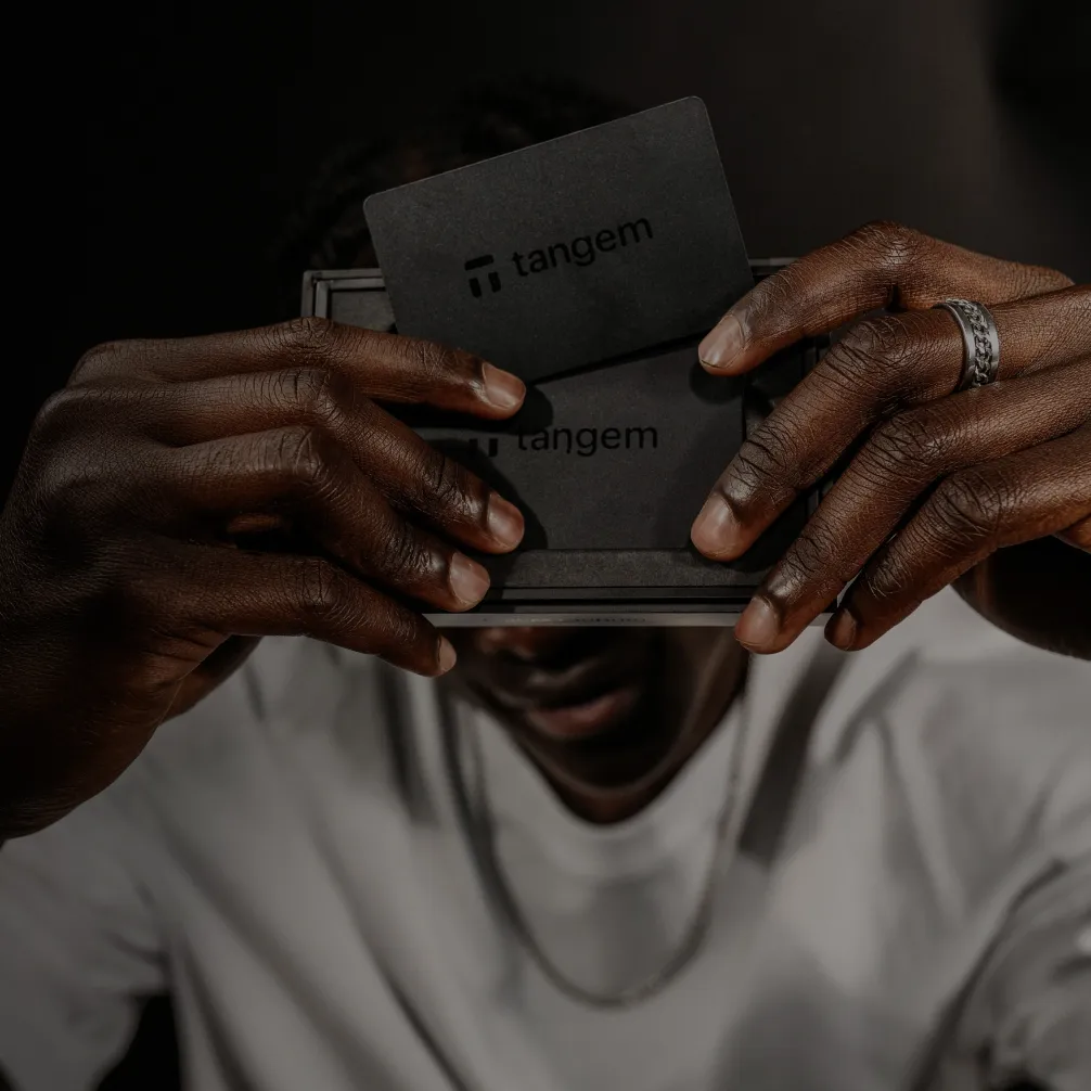 images/wallet_image/tangem-wallet/tangem-wallet-3.webp