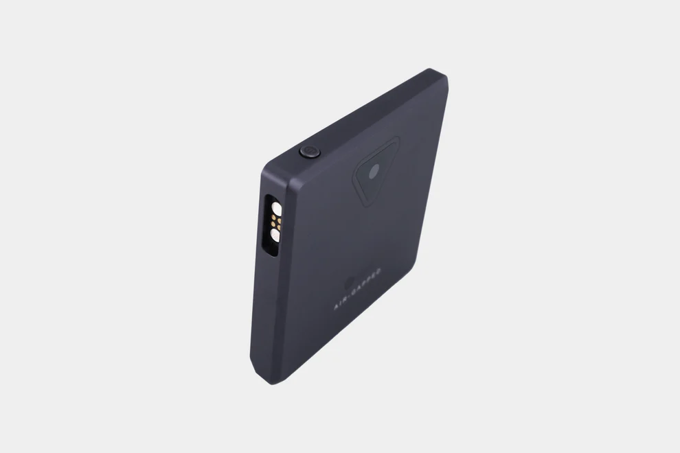 images/wallet_image/ellipal-titan-mini-cold-wallet/ellipal-titan-mini-cold-wallet-3.webp