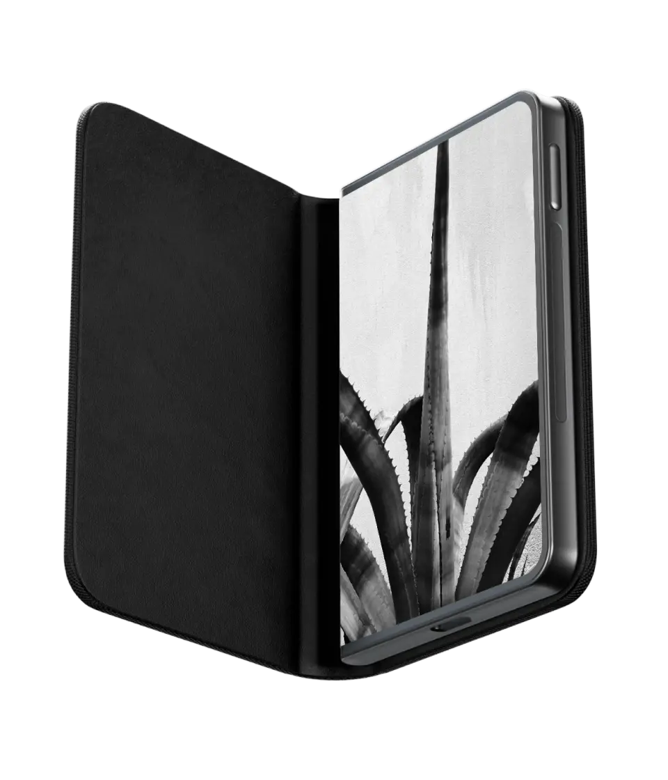 images/wallet_image/ledger-stax-wallet/ledger-stax-wallet-2.webp
